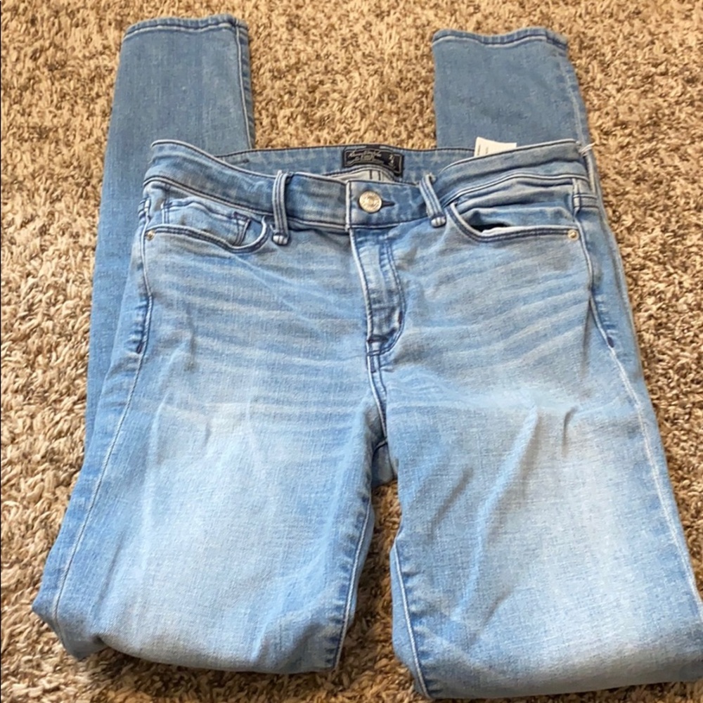 jeans